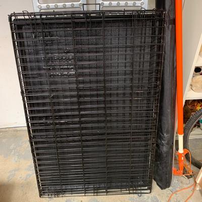 #351 Large Pet Kennel