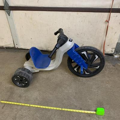 #355 Hot Wheels Blue and Black Tricycle