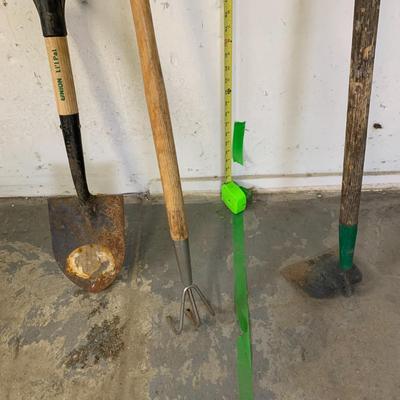 #359 Shovel, Hoe and Rake