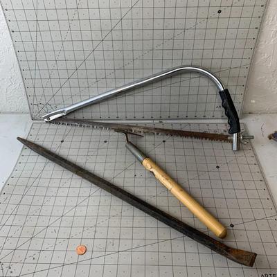 #398 Hand Saw, Mini Hoe and Crowbar