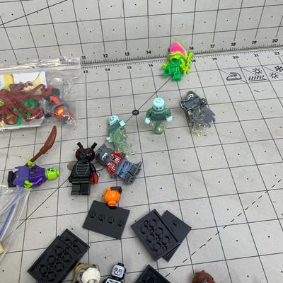 #421 Lego Pieces and Figures