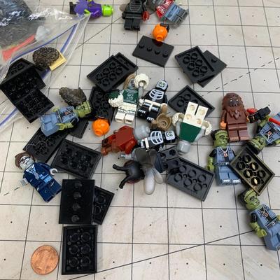 #421 Lego Pieces and Figures