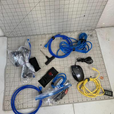 #432 Computer Mouse and Misc. Cables