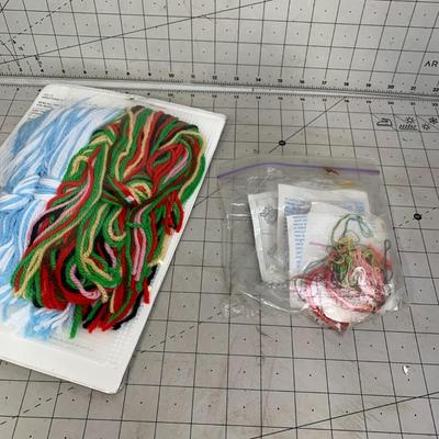 #439 Plastic Canvas Christmas Craft