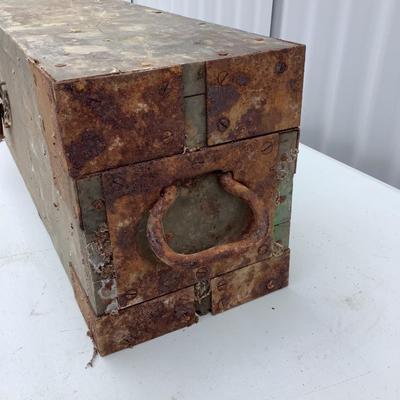 357 Vintage Castlewood Wood Toolbox