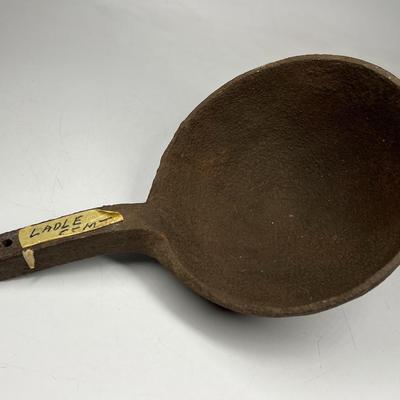 Medium Sized Antique Cast Metal Crafting Handled Bowl