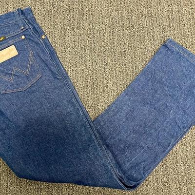 Wrangler jeans 32” x 32”