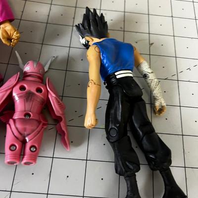 3 JAPANESE Anime Figures 