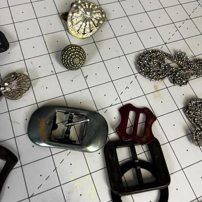 Bunch of Vintage Buckle and Buttons 