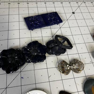 Bunch of Vintage Buckle and Buttons 