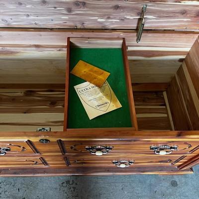 Cedar Chest Bench 