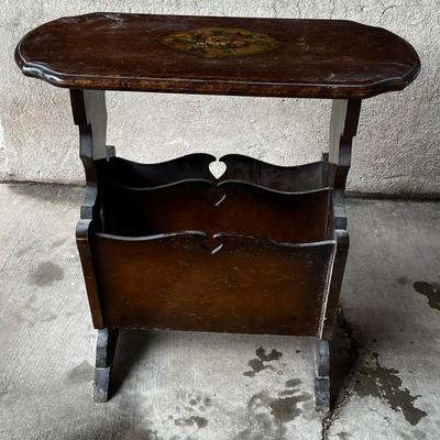 Magazine Table