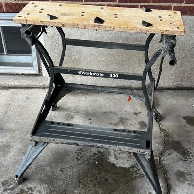 B&D Workmate 300 Folding Work Bench 