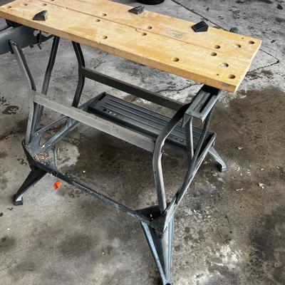 B&D Workmate 300 Folding Work Bench 