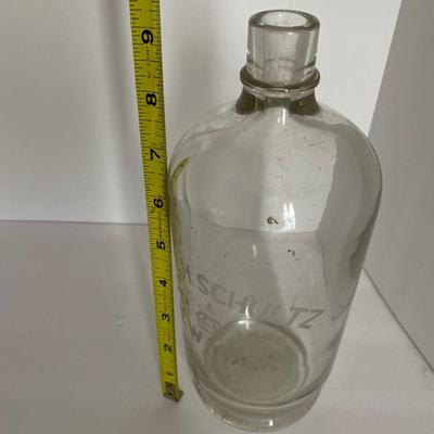 Collectible Bottle NY Earl H. Schultz