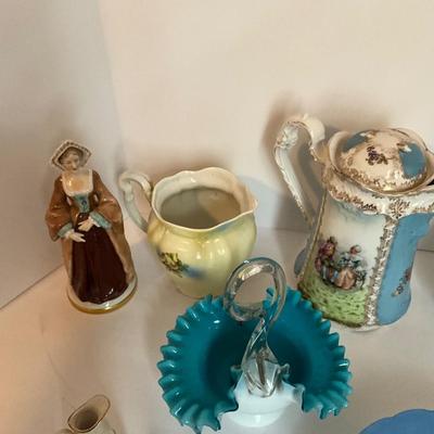 Vintage to Antique Glassware Lot
