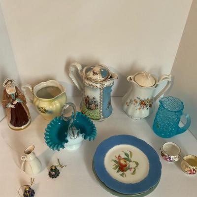 Vintage to Antique Glassware Lot
