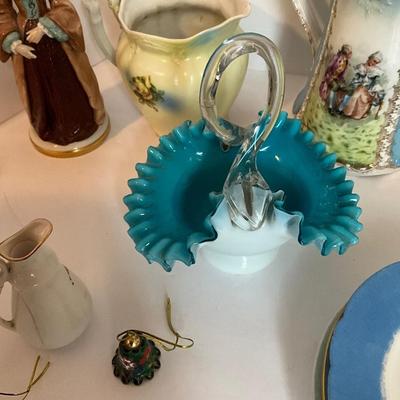 Vintage to Antique Glassware Lot