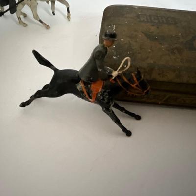 Vintage to Antique Collectible Lot