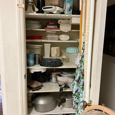 Kitchen Closet Lot