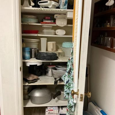Kitchen Closet Lot