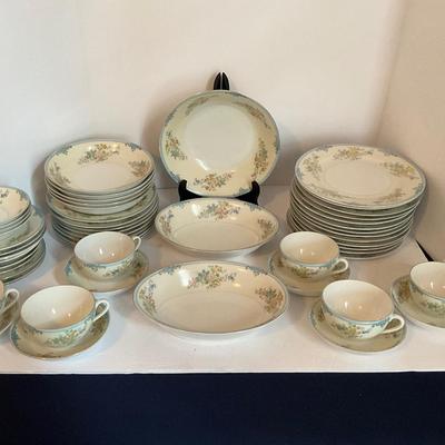 Goldcastle Japan China Set