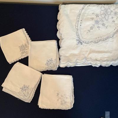 Vintage Linen Lot