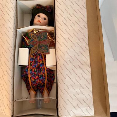 Thailand Dara Doll