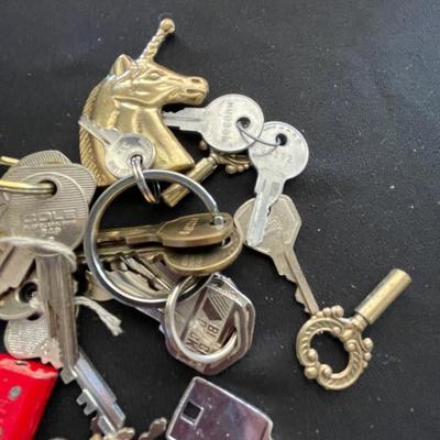 ANOTHER LOT OF KEYS AND LOCKS