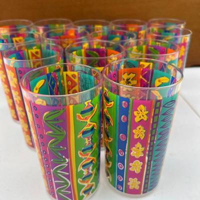 SUMMER PARTY Starter LOT over 55 pieces.