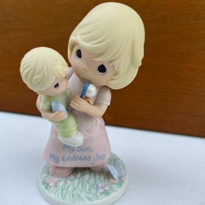 Precious Moments Lot of 9
