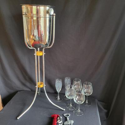 Ice Bucket, Wine Glasses and More (DR-DW)