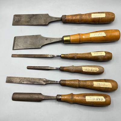 Antique Lot of Wood Handle Chisels woodworking tools