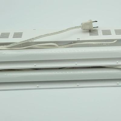Under Cabinet Mounting Light