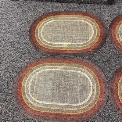 Set of 4 Vintage Retro Oval Woven Placemats