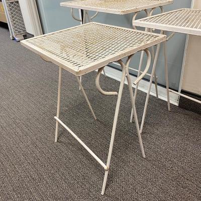 Mid-Century Modern Salterini Wrought Iron Mesh Outdoor Nesting Tables White Patio Poolside Side Tables