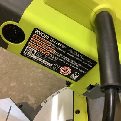 362 Like New RYOBI 7-1/4" Miter Saw