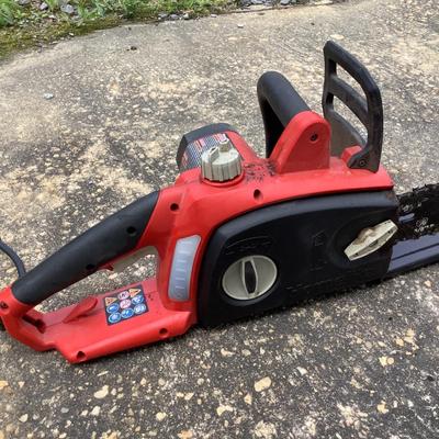 366 Homelite 16in 12AMP Electric Chainsaw