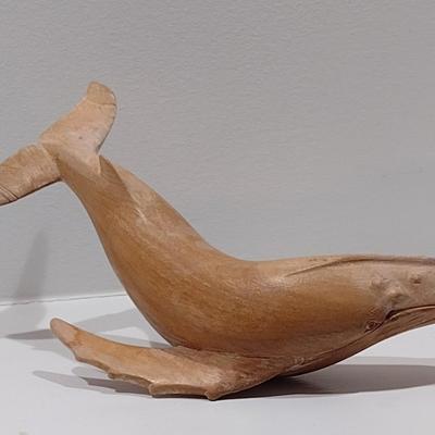 Parasite Jempinis Wood Carved Whale