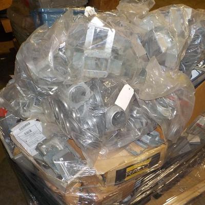 Pallet of 4x4 metal new electrical covers 2000 count.
