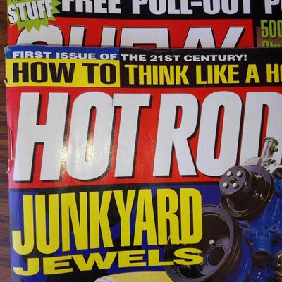 HOT ROD AND CHEVY MAGAZINES FROM 2000 PLUS MILK CRATE