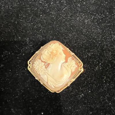 14 karat gold cameo