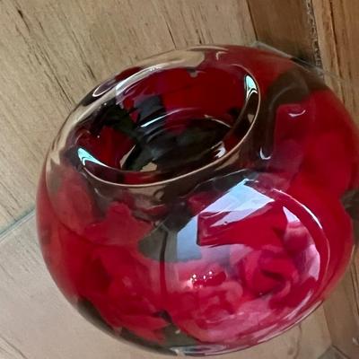 Rose resin tea light holder