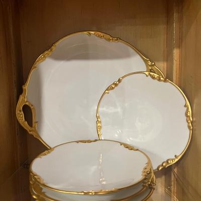 JP France Serving platter and four plates