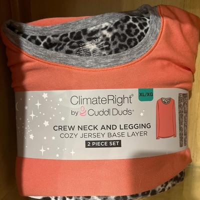 Extra large Cuddle Duds climate right pajama