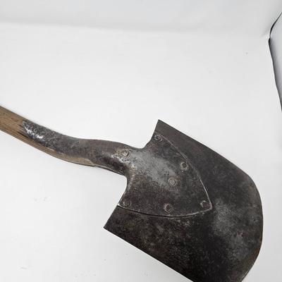 RARE Vintage MILITARY Shovel