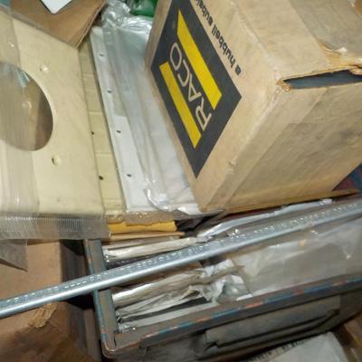 Leviton, Bryant and dozens of other makes single pole switches and covers. Count 3000.