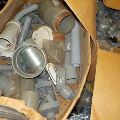 Conduit fittings both cast and emt connectors mixed count 2000.