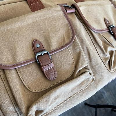CANVAS BRIEF LAPTOP BAG by SOMETHING STRONG
