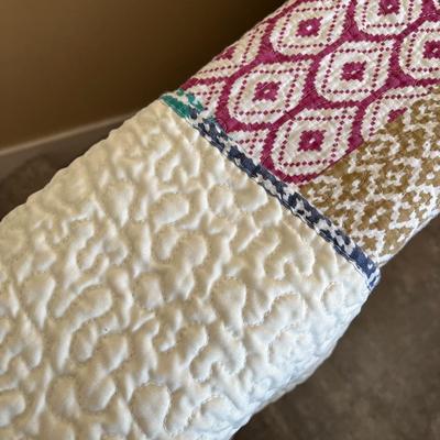 BOHO STYLE 4â€™ x 5â€™ QUILT MACHINE SEWN WALL HANGING